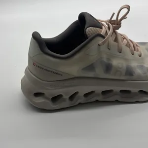 On Running Cloudsurfer Ivory Sand Sneakers Womens 9.5 EU 41 Right Shoe Only thumbnail 6