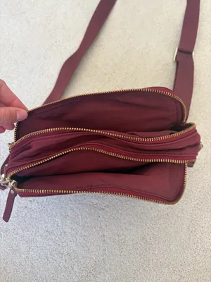 NWOT Kate Spade New York Burgundy Convertible Crossbody-to-shoulder Bag thumbnail 3