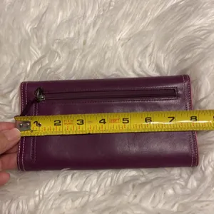 COACH Purple Leather Wallet used in good condition size in pictures thumbnail 12
