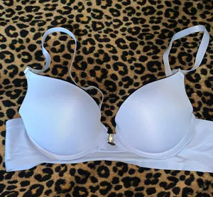SheIn Underwire Bra thumbnail 1
