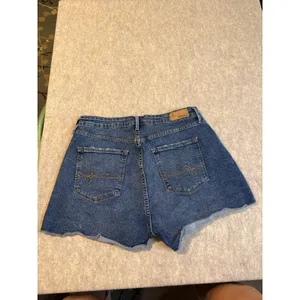 Denizen from Levis Womens High Rise Distressed Denim Shorts Medium Wash Blue thumbnail 4