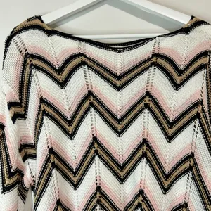 Audrey Parks x Francesca’s Women’s Crochet Knit Cropped Sweater Pink Small EUC thumbnail 2