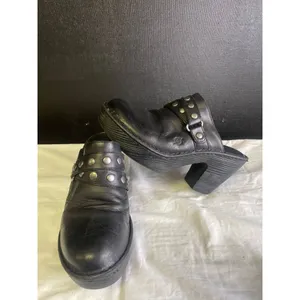 Born Women's Black Leather Mules/ Shoes/ Chunky Heel 3.75 heel Size 9 SKU 2862 thumbnail 3