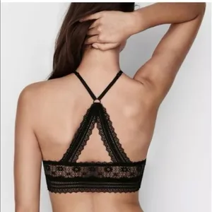 Victoria’s Secret Black High Neck Floral Lace Bralette Bra Size Small thumbnail 2