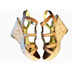 Marc Fisher Genny Brown‎ Leather Strappy Wedge Sandals Gold Metallic Details 10M thumbnail 2