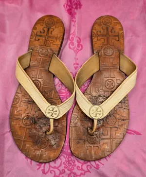Tory Burch Thong Sandals Size 9 thumbnail 1