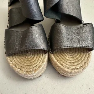 Eileen Fisher Wedge Sandals Pewter 5.5 Women Espadrille Platform Metallic Lthr thumbnail 8
