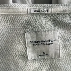 Abercrombie & Fitch Sweatshirt Small‎ thumbnail 6