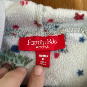 Family PJs Macys women’s one piece Pajamas Grey‎ with Green trees size medium thumbnail 4