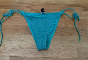 Triangl Bikini Bottoms thumbnail 1