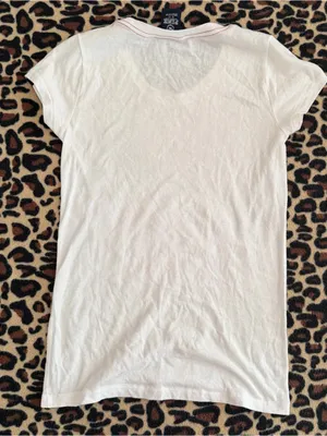 Victoria's Secret 2000s vintage style white & pink sequin Have A Heart graphic tee thumbnail 4