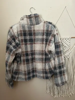 Thread and Supply Fuzzy Pullover Sweater thumbnail 3