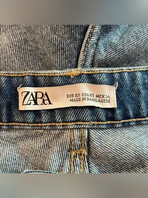 Zara Distressed Denim Skort, Medium Wash, Size XS, EUC thumbnail 5