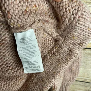 pink chunky knit sweater women size Small wrap front pullover thumbnail 9