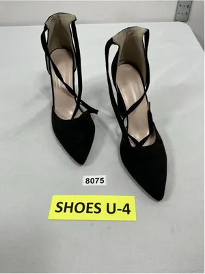 Womans NWOT Pumps Black Size 11 Pointed Toe thumbnail 2