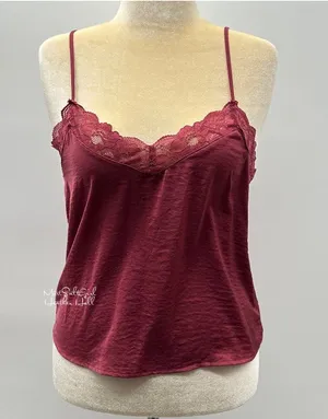 Pink Rose Lace-Trimmed Cami Top Size Large thumbnail 1