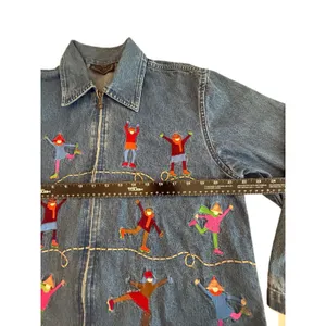 Embroidered Novelty Shacket Ice Skaters Denim Jacket Winter whimsical Teacher M thumbnail 5