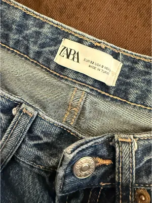 Zara jeans  thumbnail 3
