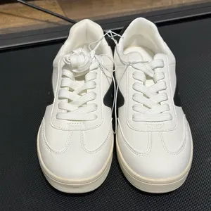 Nwt! Dolce vita sneakers White Size 6 thumbnail 1