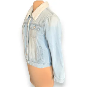 Ashley Vintage Charm Light Wash Sherpa Collar Denim Trucker Jacket Women’s‎ XL thumbnail 8