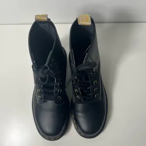 Dr. Martens 1460 The Originals Smooth Leather Lace Up Ankle Boots thumbnail 3