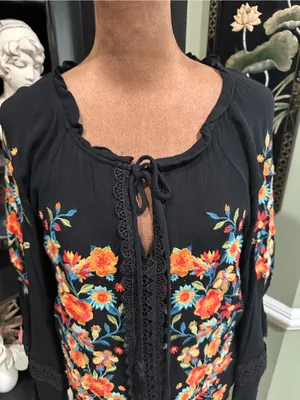 Savanna Jane Embroidered Boho Blouse – Size M – Black with Multicolor Floral thumbnail 2