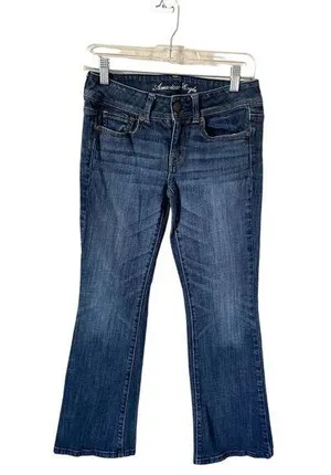 American Eagle Low Rise Original Boot Bootcut Denim Jeans Blue 2 Short thumbnail 1