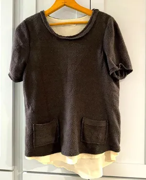 Anthropologie Comme Toi Short‎ Sleeve Sweater w/cream lining and Distressed Trim thumbnail 1