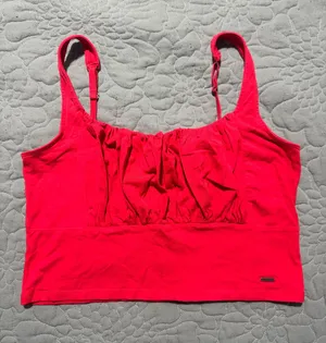 Hollister Red Tank Top thumbnail 1