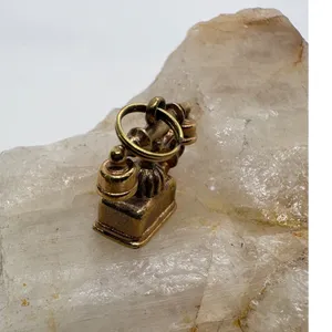 Vintage Avon Gold Tone Rotary Telephone Charm Antique Style Miniature Phone thumbnail 5