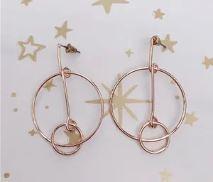 Modern rose gold dangle Earrings thumbnail 4