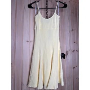 NWT Lulus Simply Pretty Washed Yellow Ribbed Pleated Sleeveless Mini Dress Sz M thumbnail 4