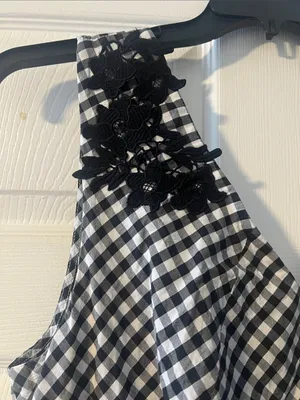 Black & White Gingham V thumbnail 2