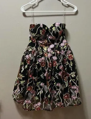 L’Atiste Fit And Flare Embroidered‎ Strapless Sequin Party Dress Size Medium NEW thumbnail 1