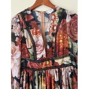 L'Atiste Burnt Orange Floral Semi Sheer Deep V Maxi Dress Size Small thumbnail 2