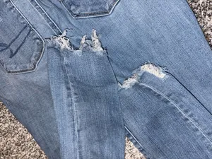 American Eagle high waisted ripped jegging thumbnail 10
