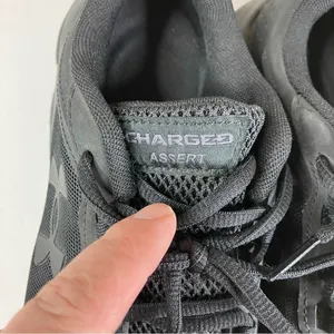 Under Armour Charged Assert sneakers all black size 8.5‎ thumbnail 3