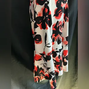 Love…Ady Women’s White Red & Black Floral Fit Flare Short Sleeve Party Dress SM thumbnail 7