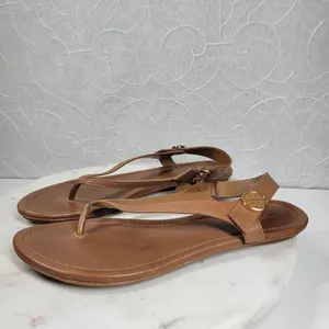 Tory Burch Minnie Leather Thong Sandals 9.5 Tan Gold Logo Medallion Flats Summer thumbnail 3