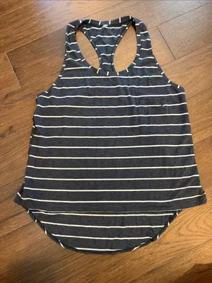 Lululemon Yogi Racerback in Stripe Heathered Black Ghost Size 8/10(?) - C11-471 thumbnail 1