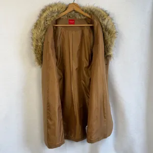 GUESS Los Angeles Womens Medium Camel Tan‎ Faux Fur Collar Longline Vest Chic thumbnail 11