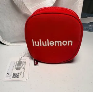 Lululemon Clippable Commuter Organizer Pouch thumbnail 1