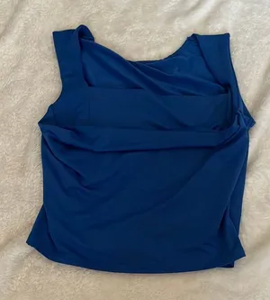 Amazon backless top thumbnail 1