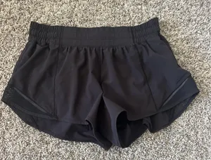 Lululemon Hotty Hot Shorts 2.5" thumbnail 1