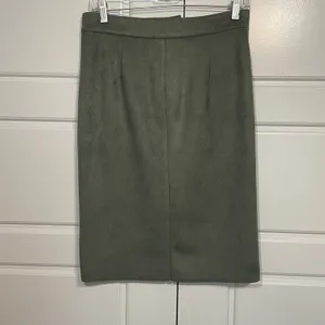 FATE Washed Green Suede Pencil Skirt Front Zip Pockets Midi‎ Length Size M thumbnail 7
