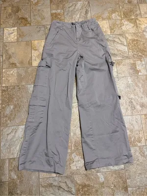 Edikted | Gray Lilac wide leg cargo pants size medium. thumbnail 8