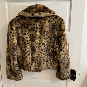 LOFT cropped faux fur jacket thumbnail 5