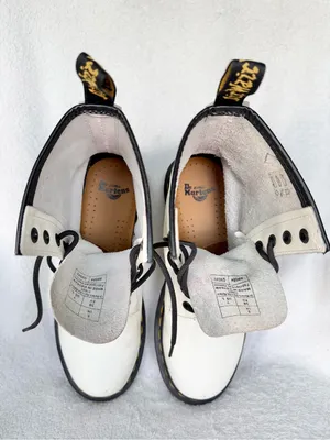 Dr. Martens Women’s White Lace-Up Combat Boots with Black Laces Size 7 thumbnail 9