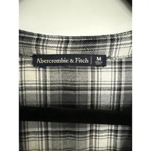 Abercrombie & Fitch Black White Plaid Peplum Button Front Top M thumbnail 4