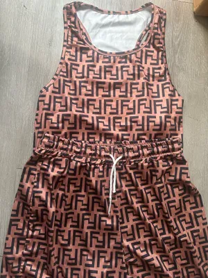 A brown and black two piece set Size M thumbnail 4